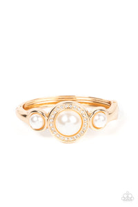 Paparazzi Jewelry Bracelet Debutante Daydream - Gold