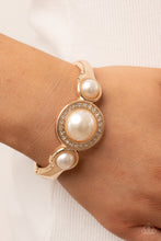 Load image into Gallery viewer, Paparazzi Jewelry Bracelet Debutante Daydream - Gold