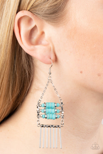 Paparazzi Jewelry Earrings Tribal Tapestry - Blue