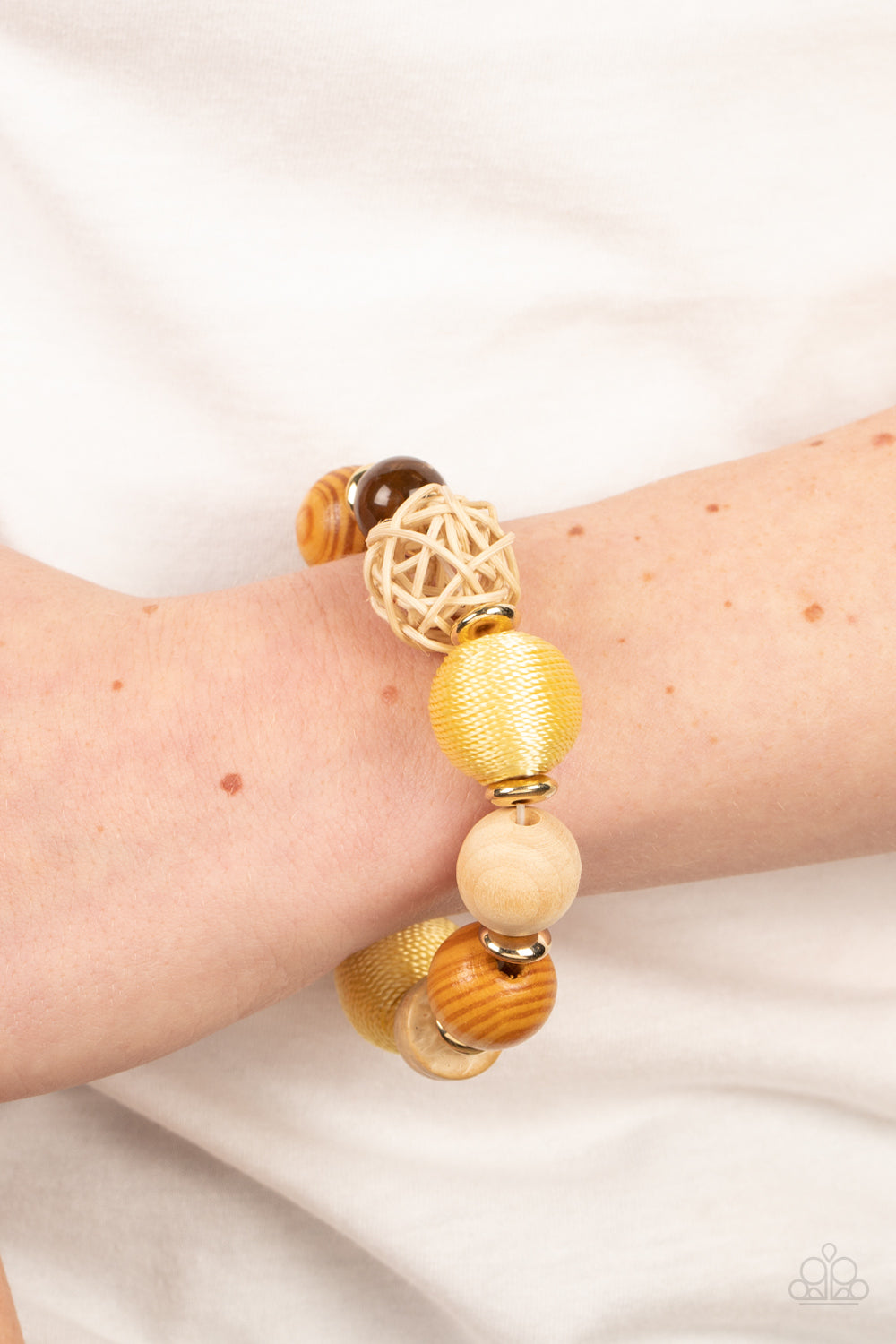 Paparazzi Jewelry Bracelet Happily Homespun - Yellow