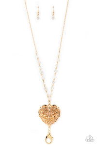 Paparazzi Jewelry Necklace Doting Devotion - Gold