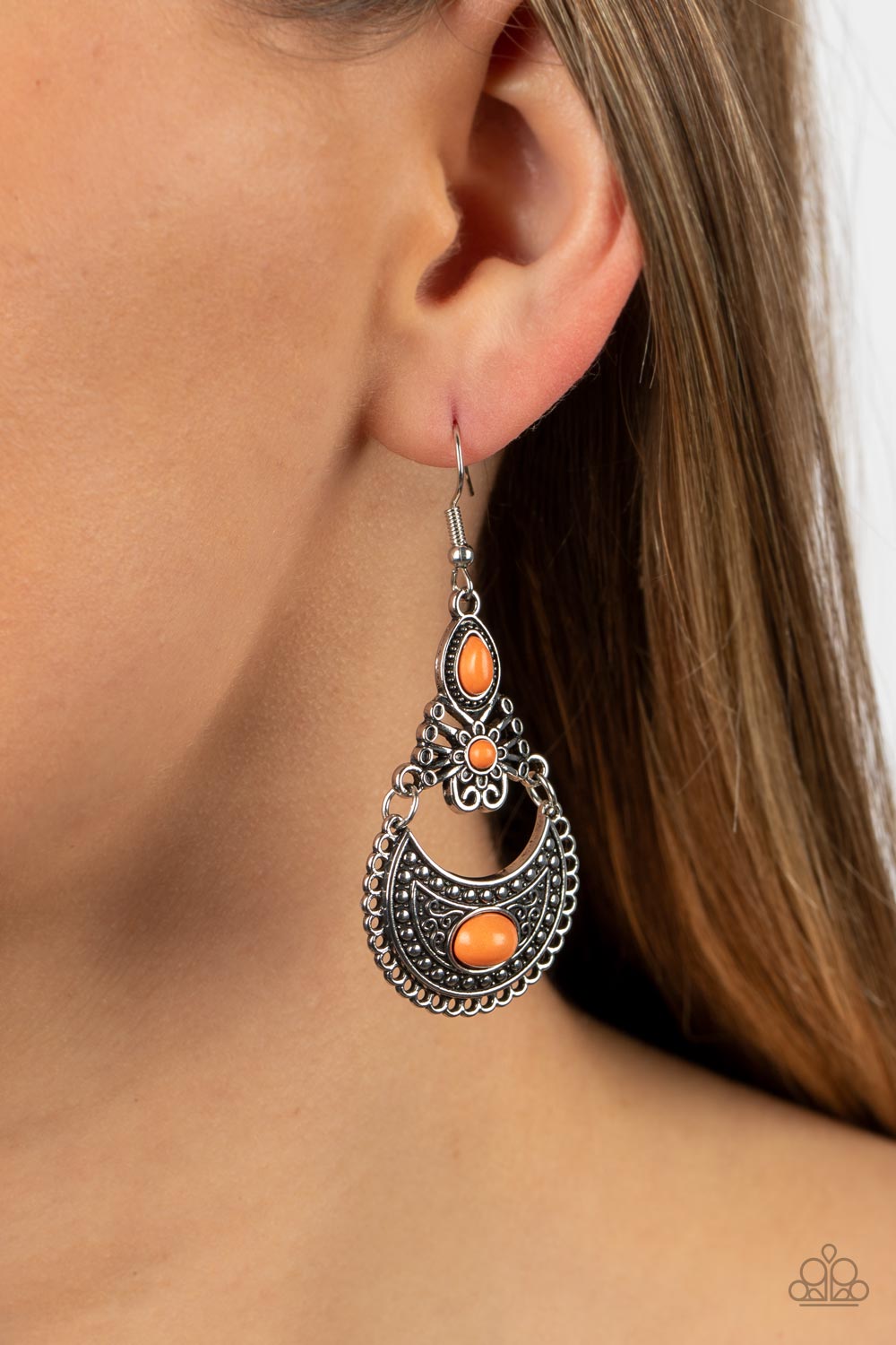 Paparazzi Jewerly Earrings Sahara Samba - Orange