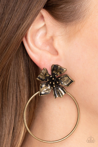 Paparazzi Jewelry Earrings Buttercup Bliss