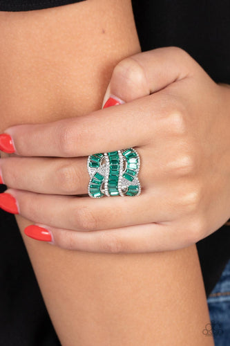 Paparazzi Jewelry Ring Six-Figure Flex - Green