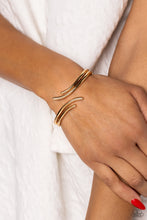 Load image into Gallery viewer, Paparazzi Jewelry Bracelet Elven Elegance - Gold