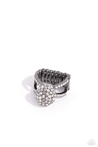 Paparazzi Jewelry Ring Polished Pageant - Black