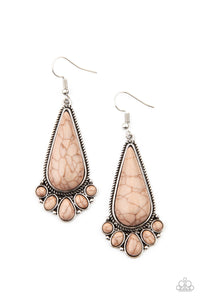 Paparazzi Jewelry Earrings Rural Recluse - Brown