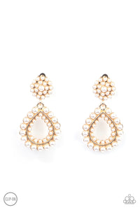 Paparazzi Exclusive Earrings Discerning Droplets - Gold