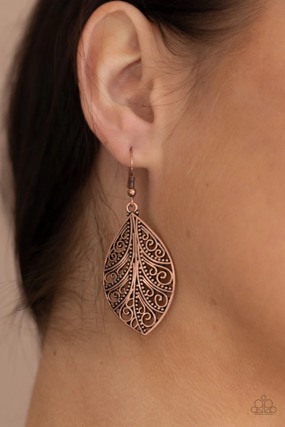 Paparazzi Jewelry Earrings One Vine Day - Copper