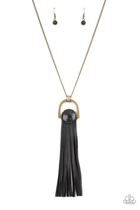 Paparazzi Exclusive Necklace Winslow Wanderer - Brass