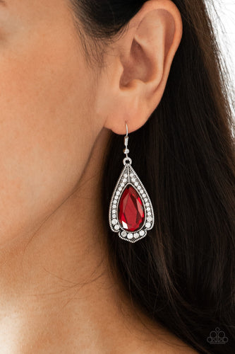 Paparazzi Jewelry Earrings Superstar Stardom - Red