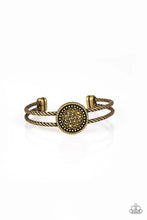 Load image into Gallery viewer, Paparazzi Jewelry Bracelet Definitely Dazzling - Brass