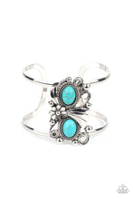 Load image into Gallery viewer, Paparazzi Jewelry Bracelet Mojave Flower Girl - Blue