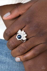 Paparazzi Jewelry Ring Crown Coronation - Blue