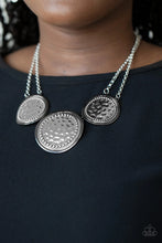 Load image into Gallery viewer, Paparazzi Jewelry Necklace Gladiator Glam - Silver