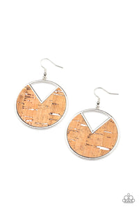 Paparazzi Exclusive Earrings Nod to Nature - White