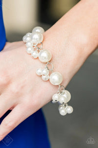 Paparazzi Jewelry Fashion Fix Fiercely 5th Avenue 0519