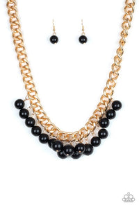 Paparazzi Jewelry Necklace Get Off My Runway - Gold