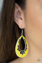 Load image into Gallery viewer, Paparazzi Jewelry Earrings Compliments To The CHIC - Yellow