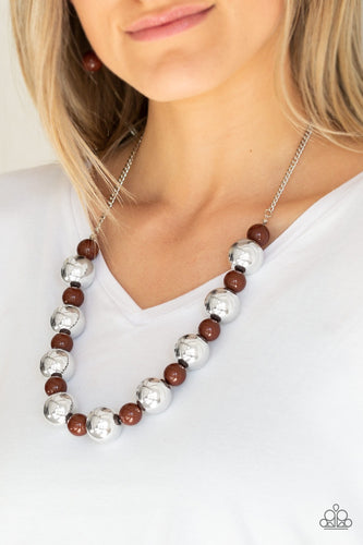 Paparazzi Jewelry Necklace Top Pop - Brown