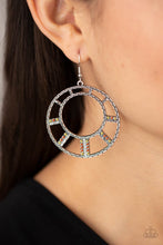 Load image into Gallery viewer, Paparazzi Jewelry Earrings Fleek Fortress - Multi