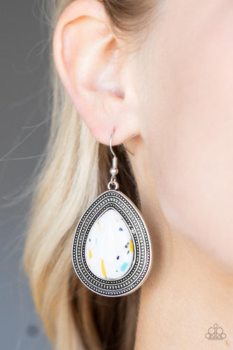 Paparazzi Jewelry Earrings Terrazzo Tundra - Multi