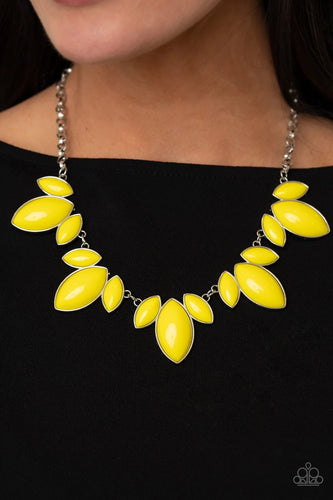 Paparazzi Jewelry Necklace Viva La Vacation - Yellow