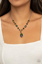 Load image into Gallery viewer, Paparazzi Jewelry Necklace Fashionista Week - Green