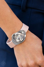 Load image into Gallery viewer, Paparazzi Jewelry Fashion Fix Glimpses of Malibu 0822