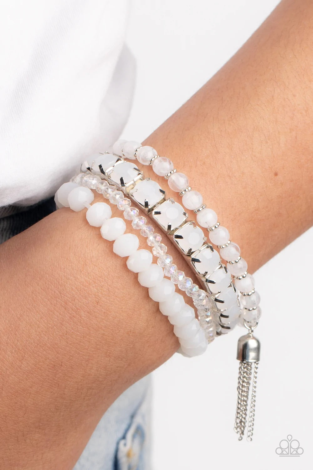 Paparazzi Jewelry Bracelet Day Trip Trinket - White