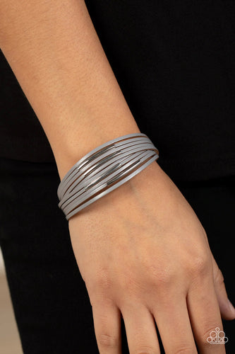 Paparazzi Jewelry Exclusive Bracelet Suburban Outing - Silver