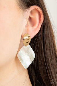 Paparazzi Jewelry Earrings Alluringly Lustrous - Gold