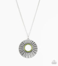 Load image into Gallery viewer, Paparazzi Jewelry Necklace Chicly Centered - Green