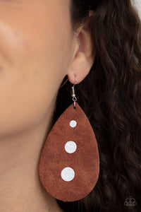 Paparazzi Jewelry Earrings Rustic Torrent - Brown