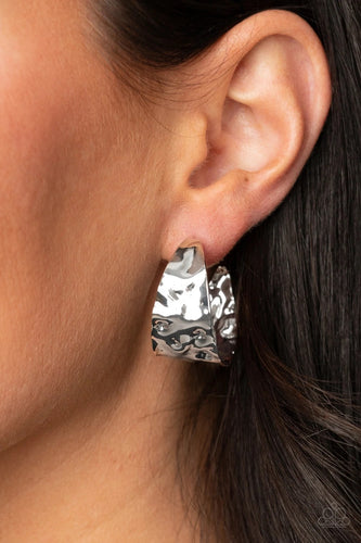Paparazzi Jewelry Earrings Put Your Best Face Forward - Silver