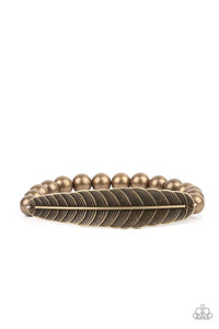 Paparazzi Jewelry Bracelet Featherlight Fashion - Brass