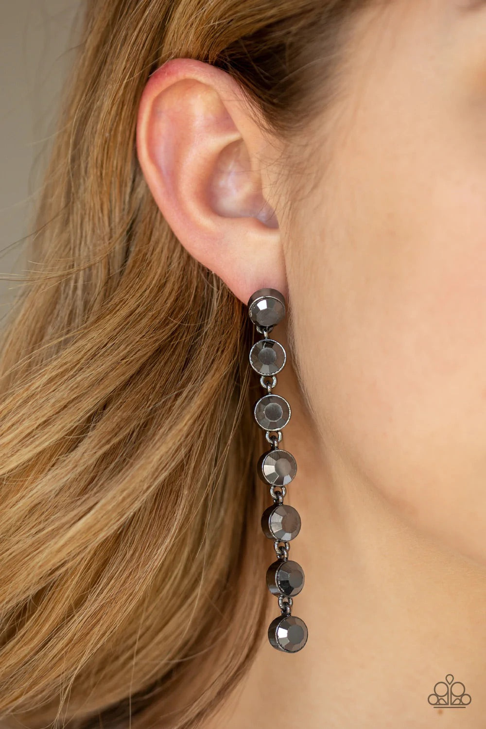 Paparazzi Jewelry Earrings Dazzling Debonair - Black