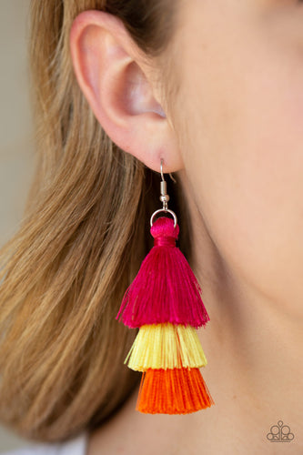 Paparazzi Jewelry Earrings Hold On To Your Tassel!