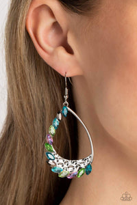 Paparazzi Jewelry Earrings Looking Sharp