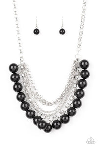 Paparazzi Jewelry Necklace One-Way WALL STREET - Black