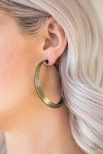 Paparazzi Jewelry Earrings Jungle To Jungle - Brass