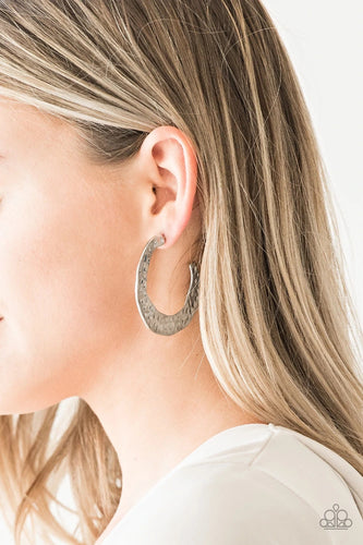 Paparazzi Jewelry Earrings The HOOP Up - Silver