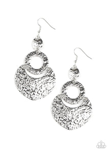 Paparazzi Jewelry Earrings Shimmer Suite - Silver