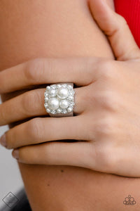 Paparazzi Jewelry Ring Opulent Overture - White