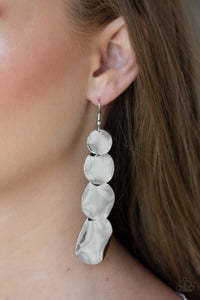 Paparazzi Jewelry Earrings Modern Mecca - Silver