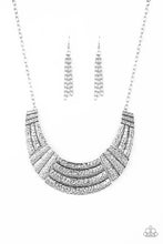 Load image into Gallery viewer, Paparazzi Jewelry Necklace Ready to Pounce Silver