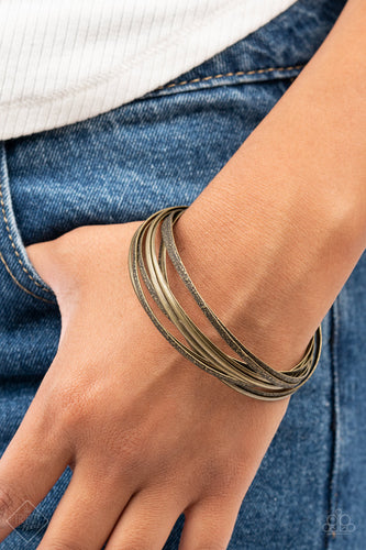 Paparazzi Jewelry Fashion Fix Suddenly Synced - Brass