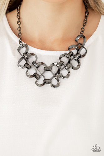 Paparazzi Jewelry Necklace Work, Play, and Slay - Black