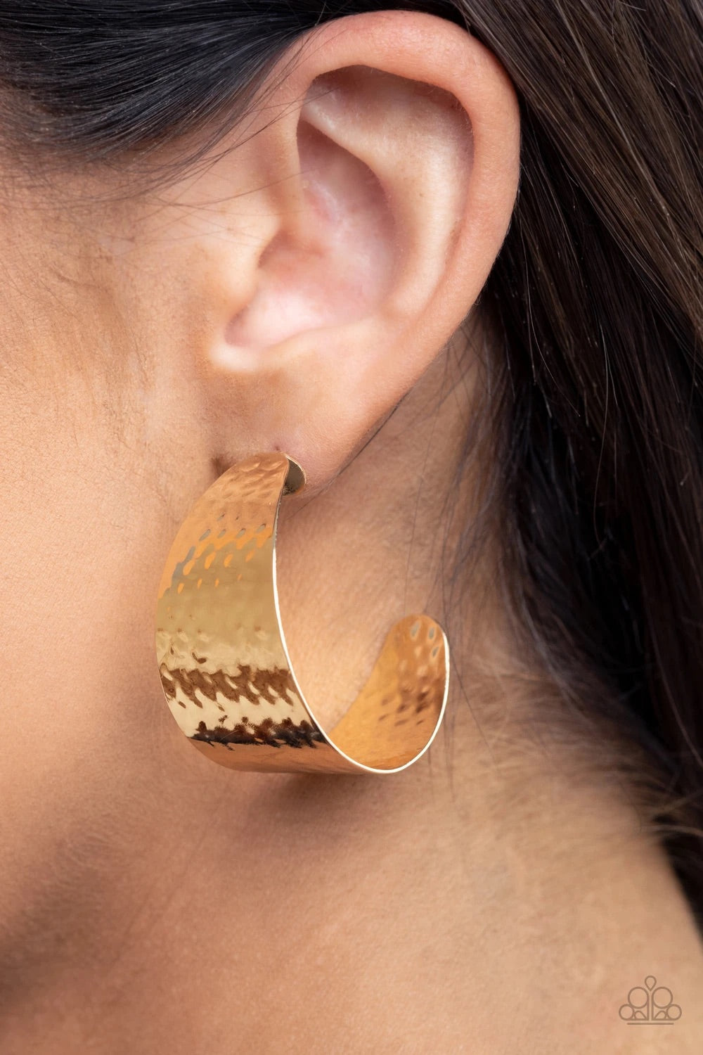 Paparazzi Jewelry Earrings Flatten The Curve