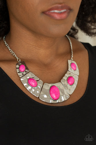 Paparazzi Jewelry Necklace RULER In Favor - Pink